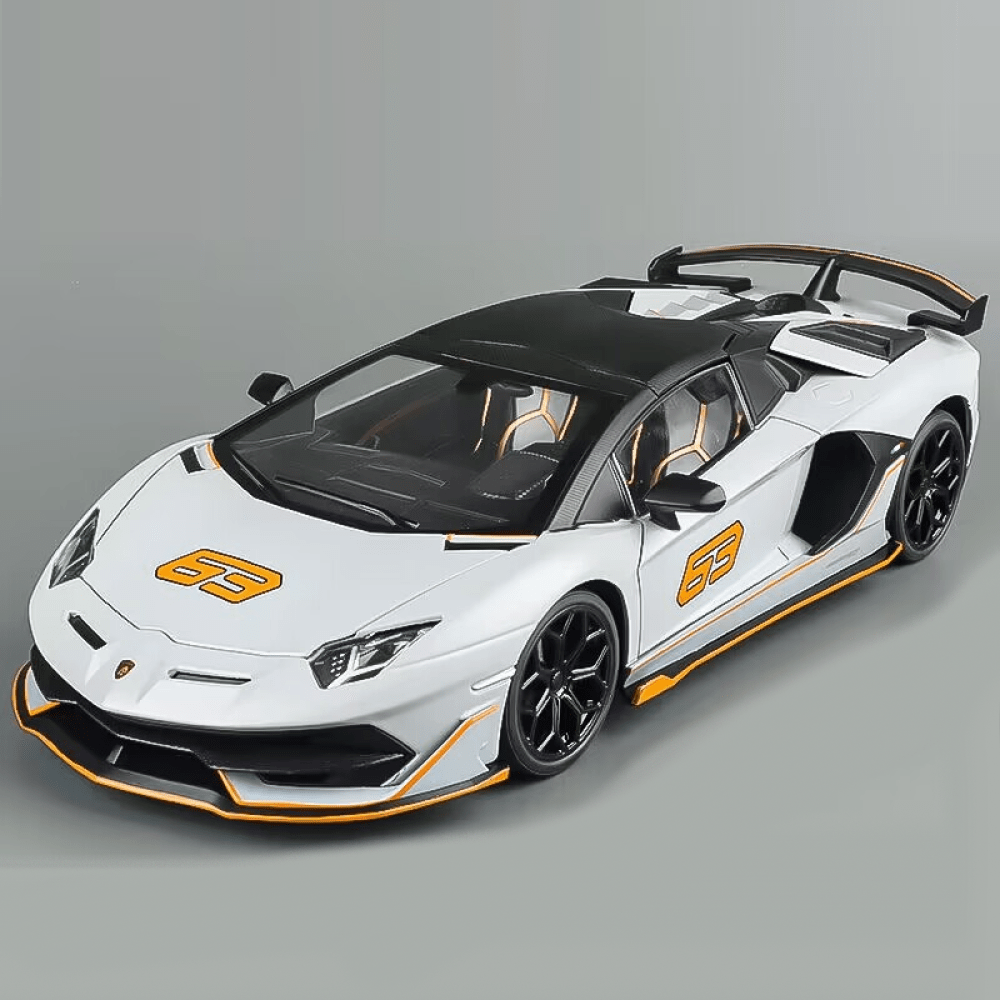 ランボルギーニ SVJ 63 合金モデルカー (1/18 スケール)